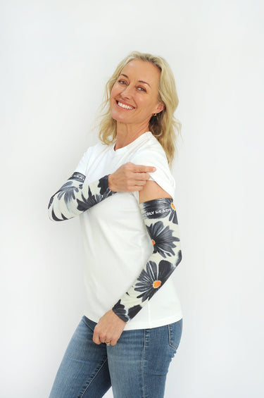 Gardening Protection Sleeves - Floral Black - Wildlyready